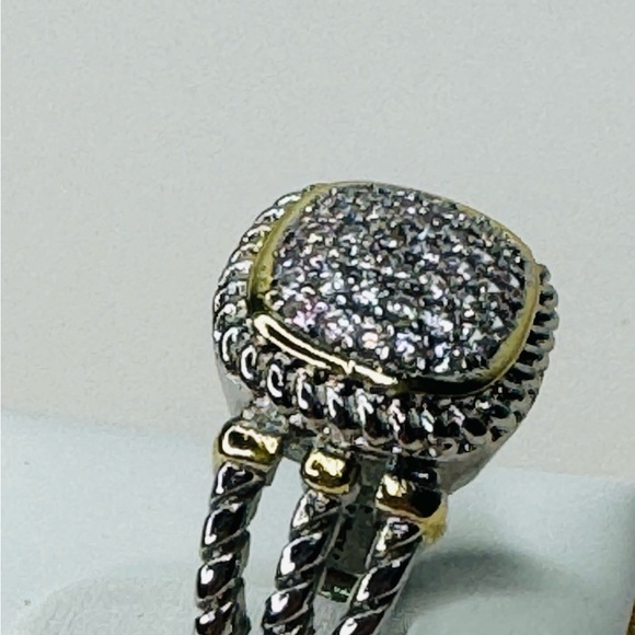 TWO TONE PAVE AND RHODIUM RING - Picture 4 of 5